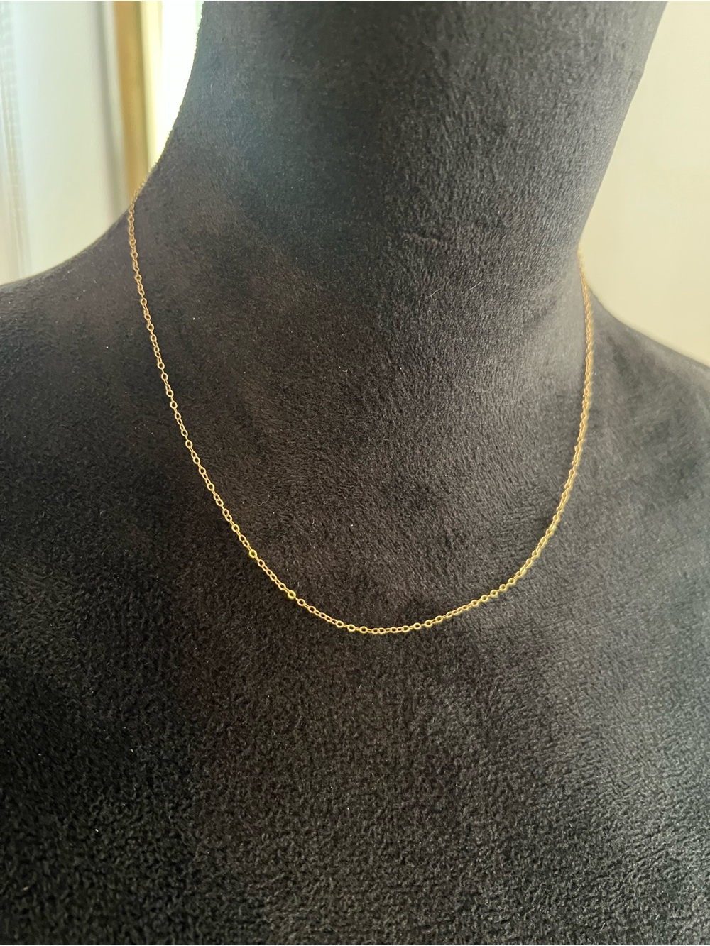 Vintage Avon 14k gold filled lip Chain Necklace - Minimalist Women's Jewelry